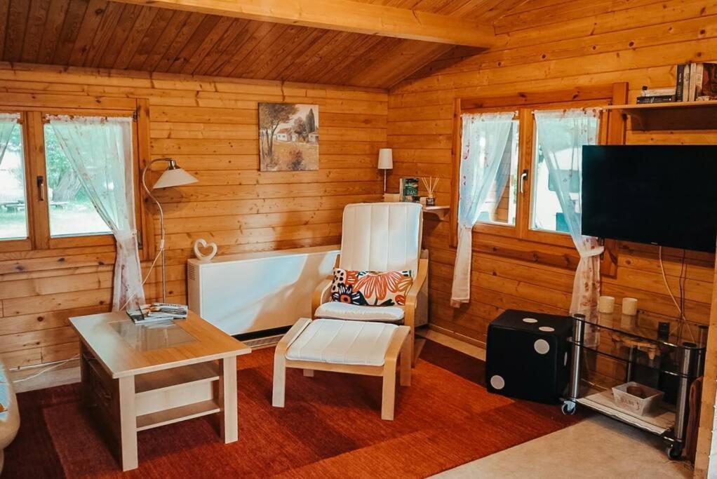 Holzhaus Direkt Am See Priepert المظهر الخارجي الصورة