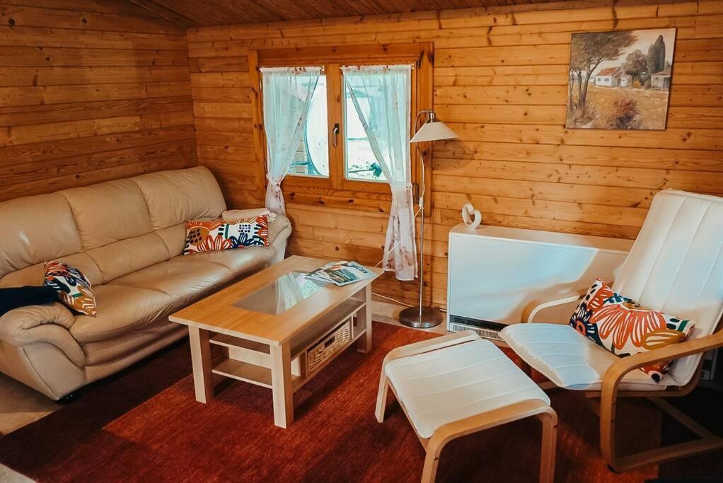 Holzhaus Direkt Am See Priepert المظهر الخارجي الصورة